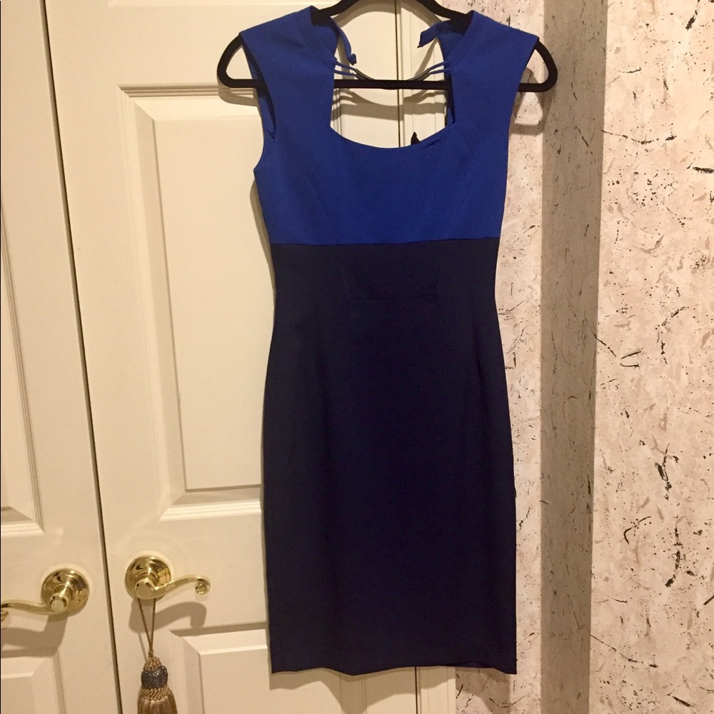 Sheath dress BCBG